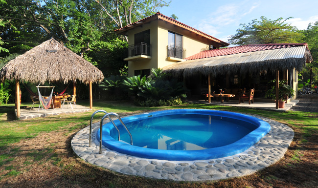 Costa Rica - Santa Teresa Beachfront House for Rent